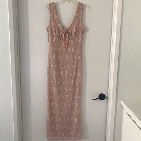 Nectar Daylight Knit Maxi Dress - Picture 4 of 10